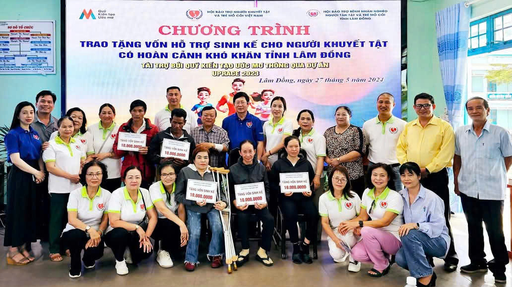 Phát huy nội lực giúp bệnh nhân nghèo, người khuyết tật và trẻ mồ côi