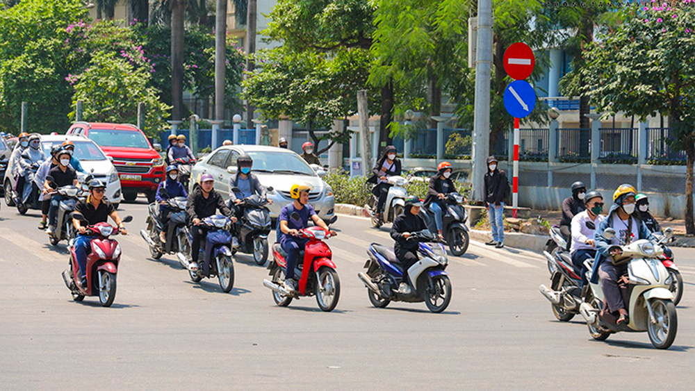 Thời tiết ngày 21/4: Nắng nóng diện rộng, nhiều nơi trên 38 độ C