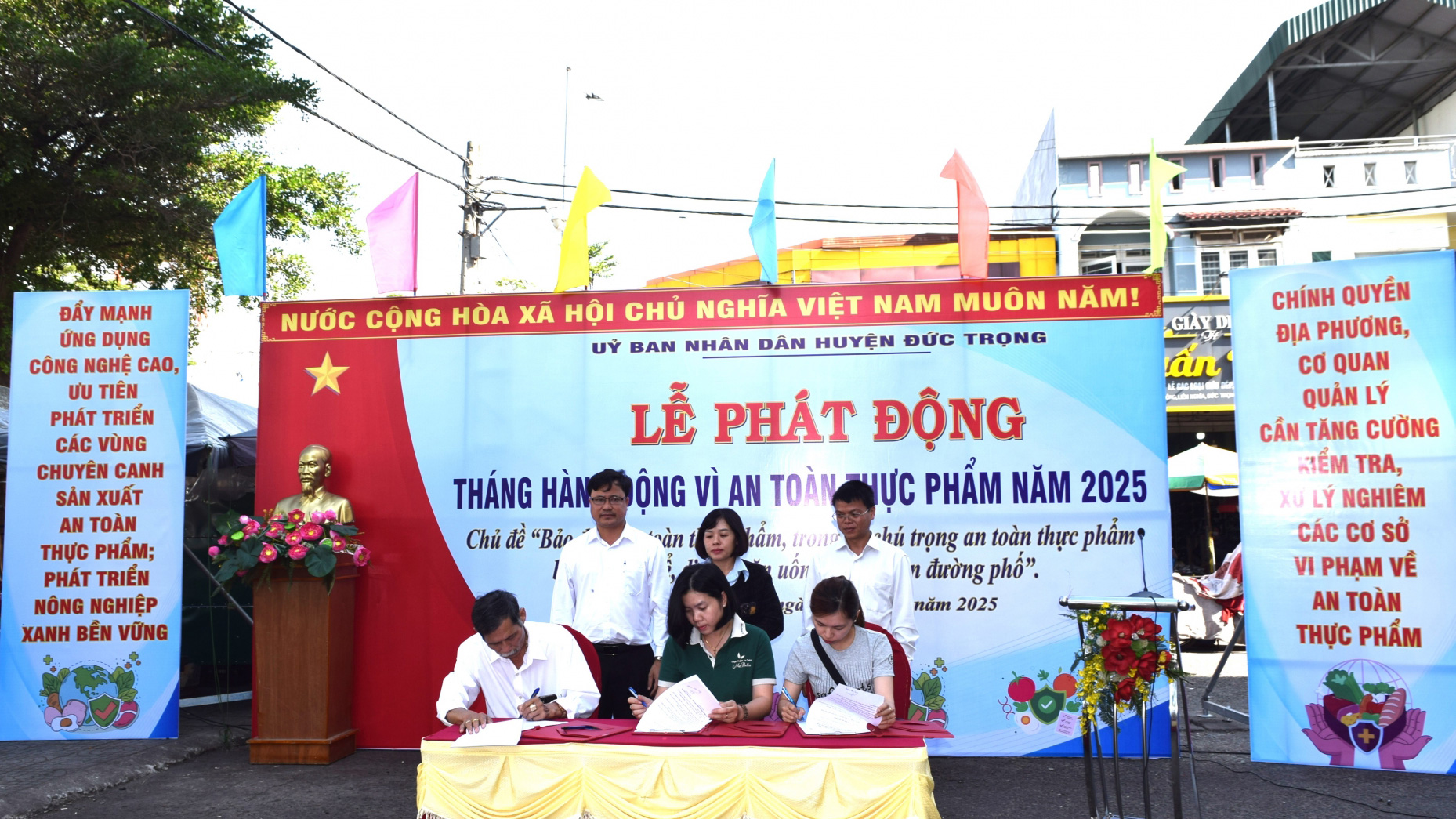 Đức Trọng phát động Tháng hành động vì an toàn thực phẩm năm 2025