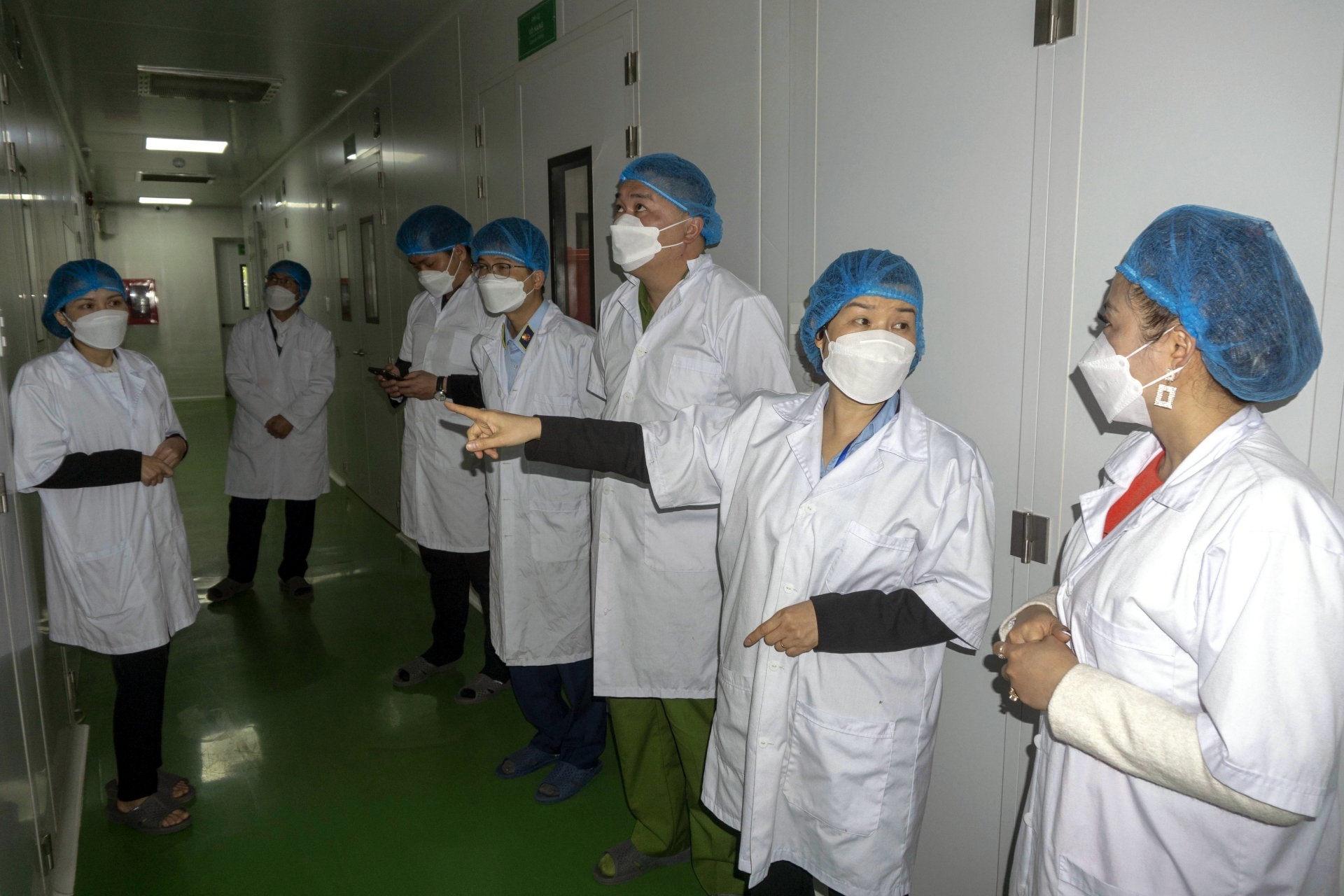 Tăng cường bảo đảm an ninh trật tự, các hoạt động chuyên môn y tế trong dịp nghỉ lễ