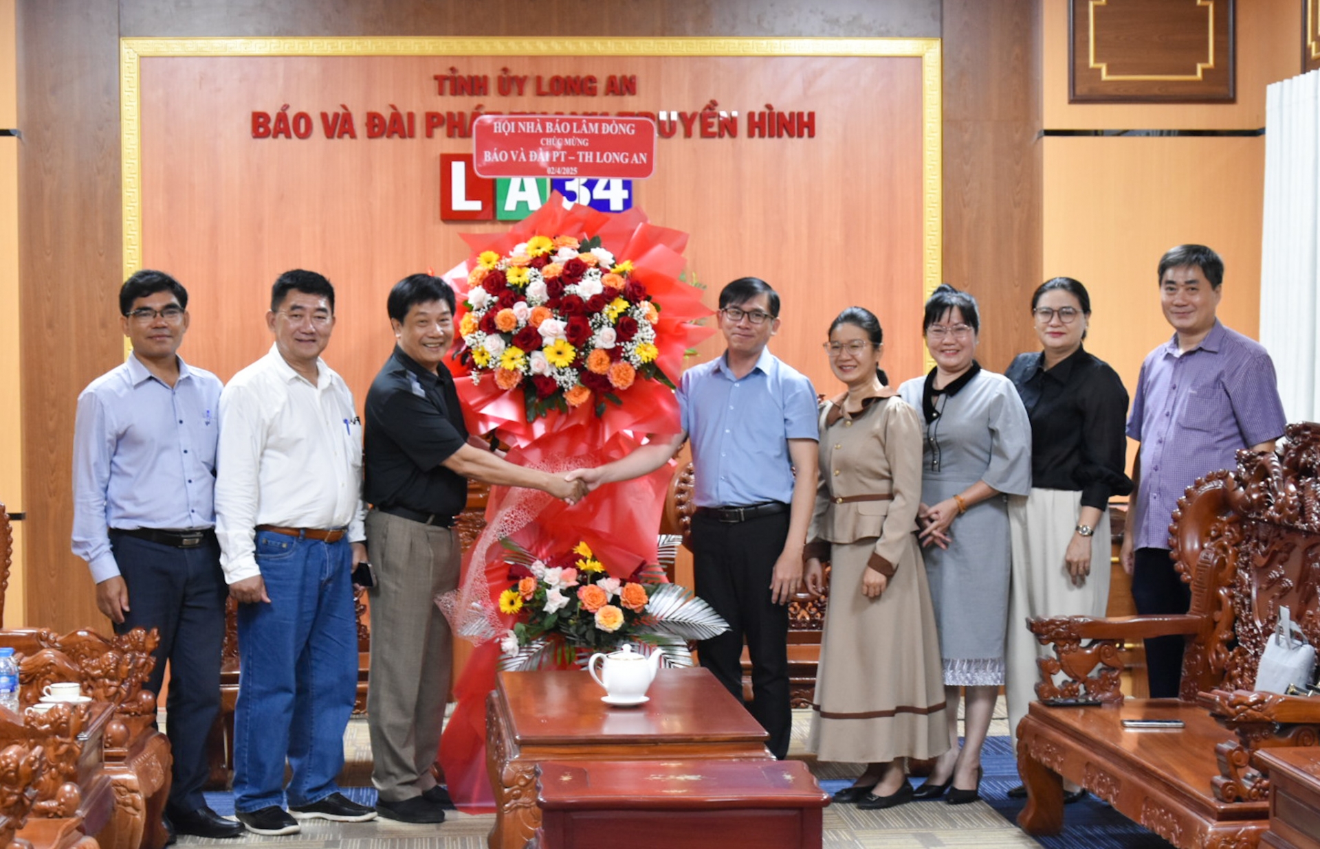 Hội Nhà báo tỉnh Lâm Đồng thăm, làm việc tại Báo và Đài Phát thanh Truyền hình Long An