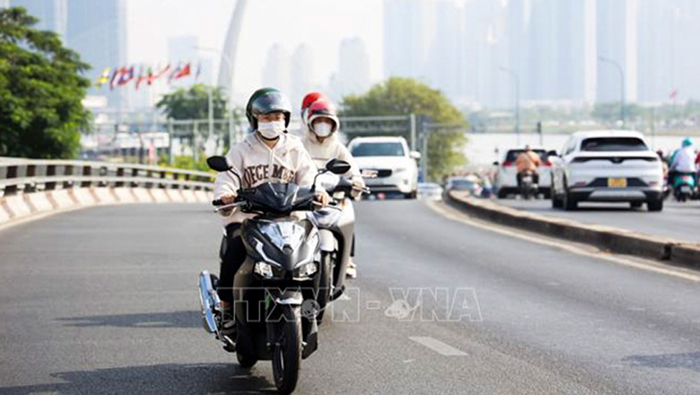 Thời tiết ngày 15/4: Tây Nguyên và Nam Bộ có nơi nắng nóng