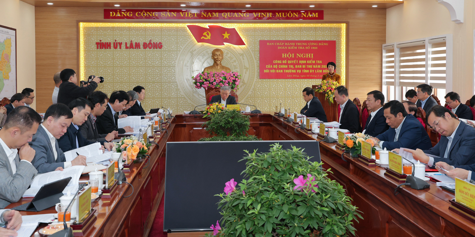 Thành lập Ban Chỉ đạo triển khai xây dựng Đề án sắp xếp, tổ chức lại đơn vị hành chính 2 cấp