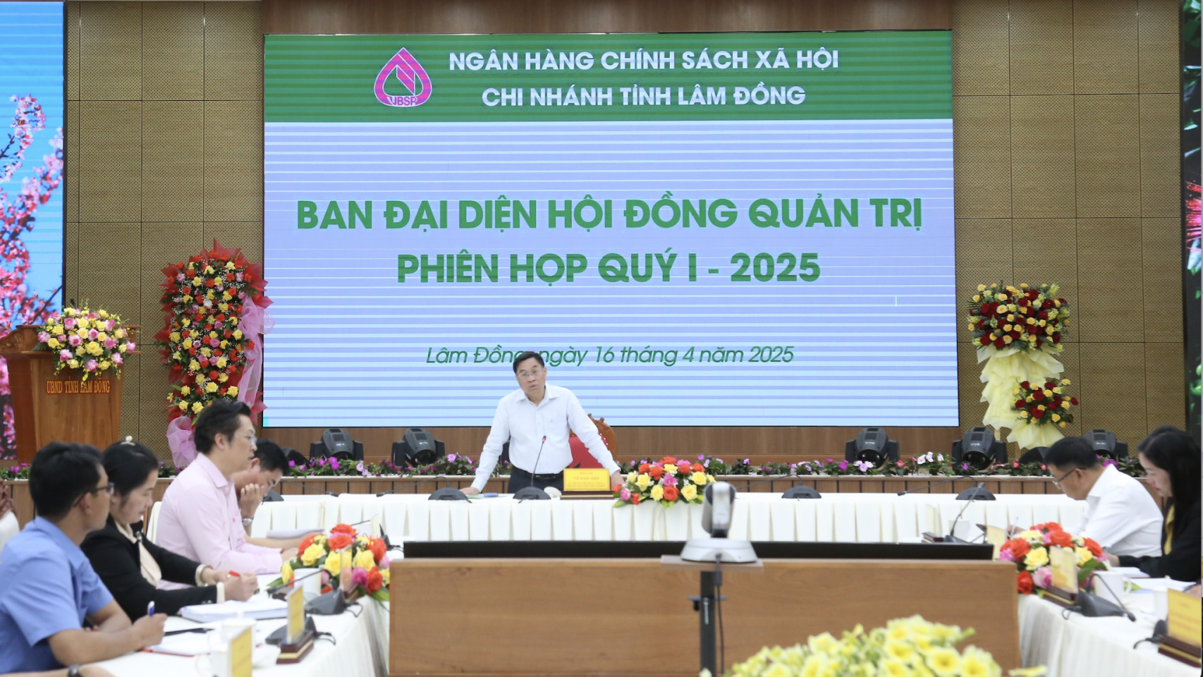 Phó Chủ tịch UBND tỉnh Võ Ngọc Hiệp chủ trì đánh giá hoạt động tín dụng chính sách xã hội Quý I/2025