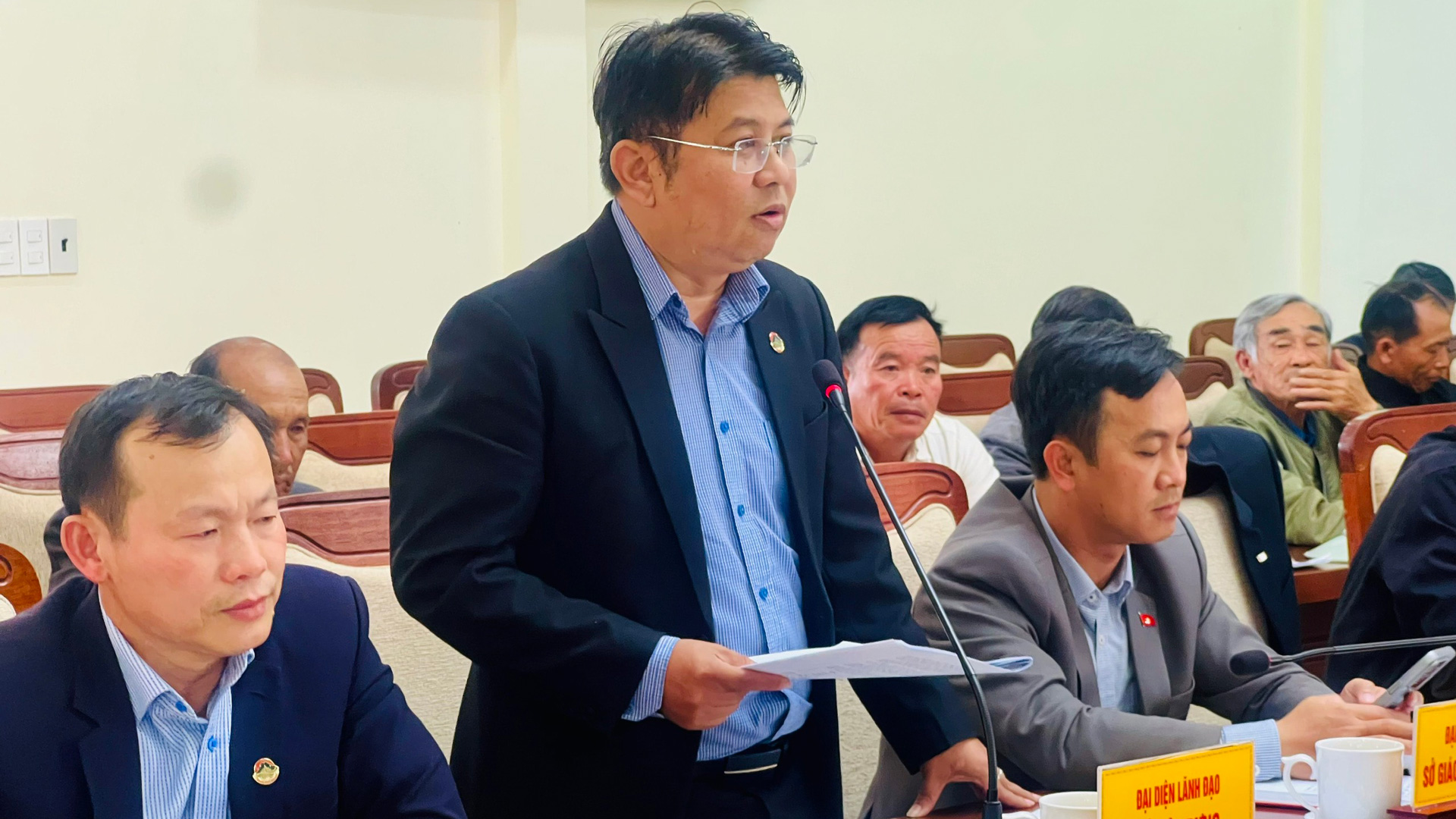 Giải quyết dứt điểm kiến nghị của cử tri