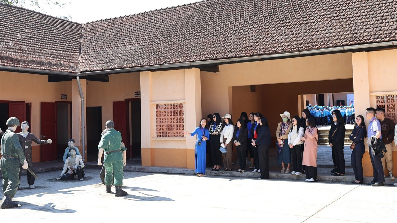 Giáo dục truyền thống yêu nước, lý tưởng cách mạng cho đoàn viên, thanh niên