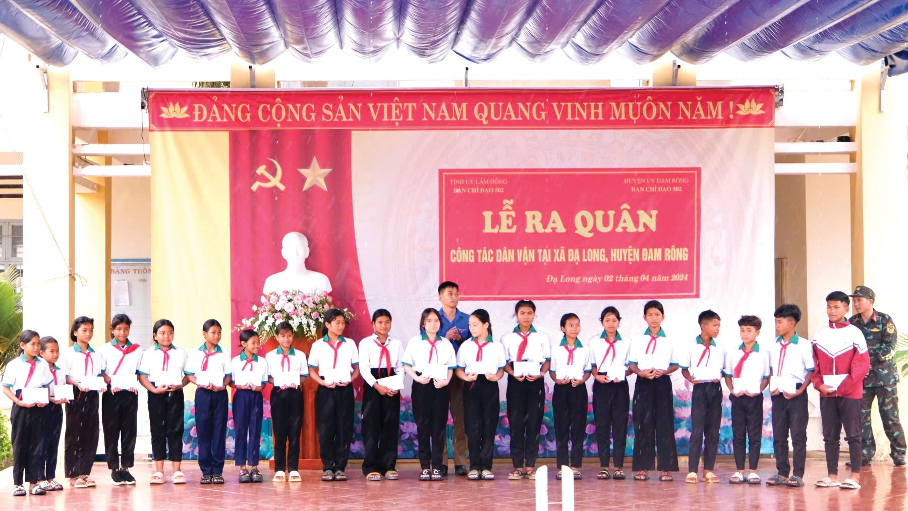 “Dân vận khéo” trong xây dựng nông thôn mới ở Đam Rông
