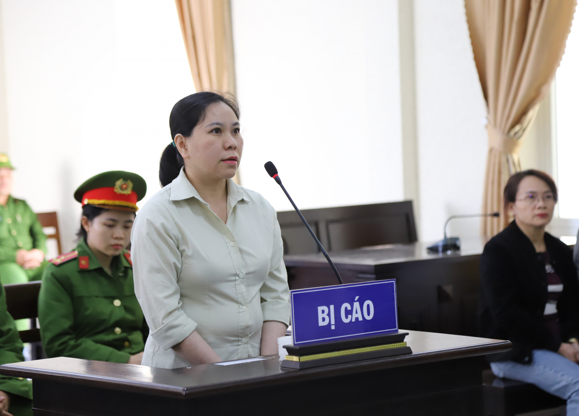 Nữ kế toán lãnh án 18 năm tù về tội lừa đảo