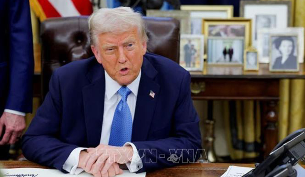 Tổng thống Trump công bố mức thuế quan với các đối tác thương mại lớn, cao nhất lên tới 54%