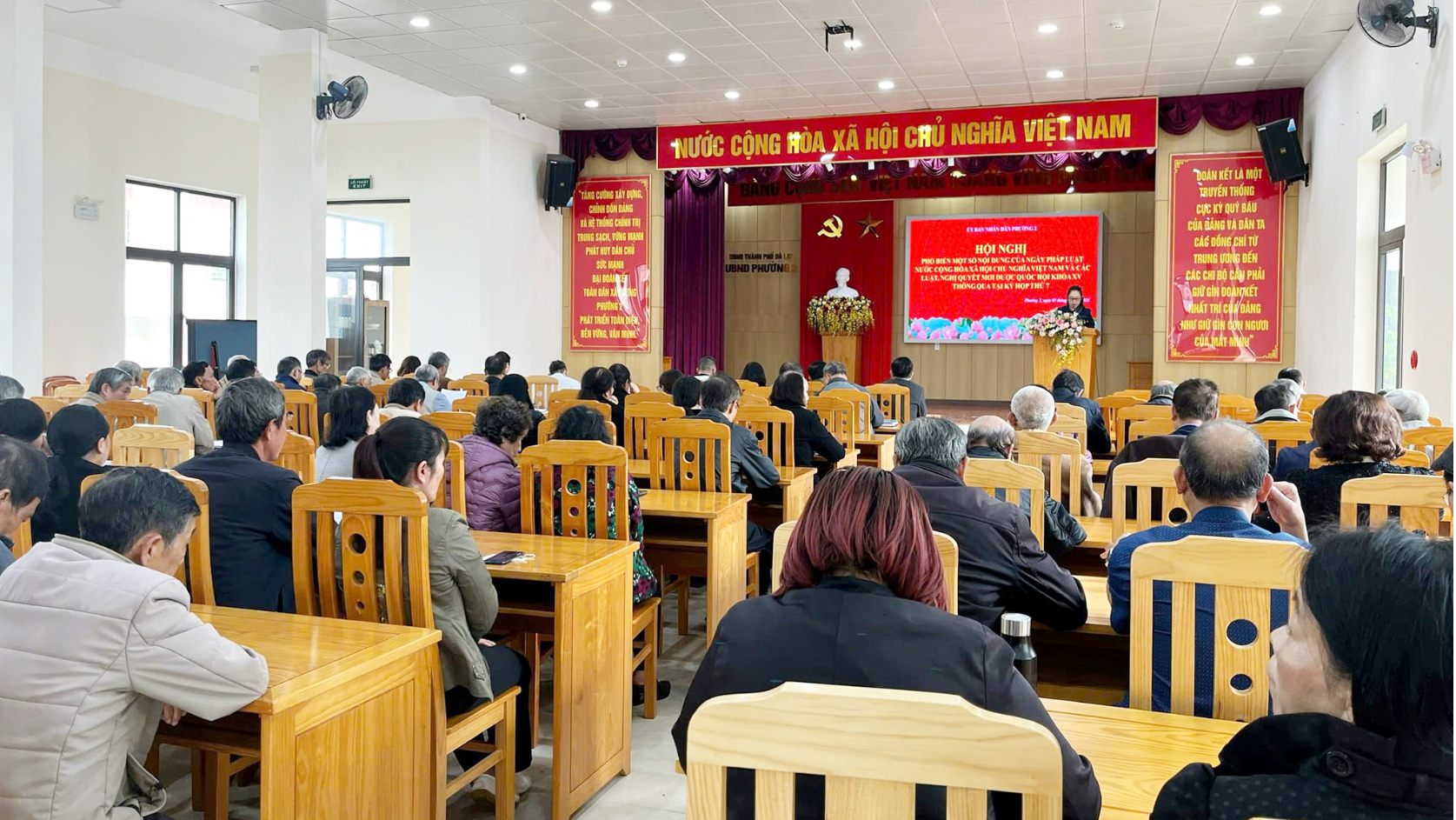 Tăng cường kiểm tra, giám sát để giữ vững kỷ cương trong Đảng