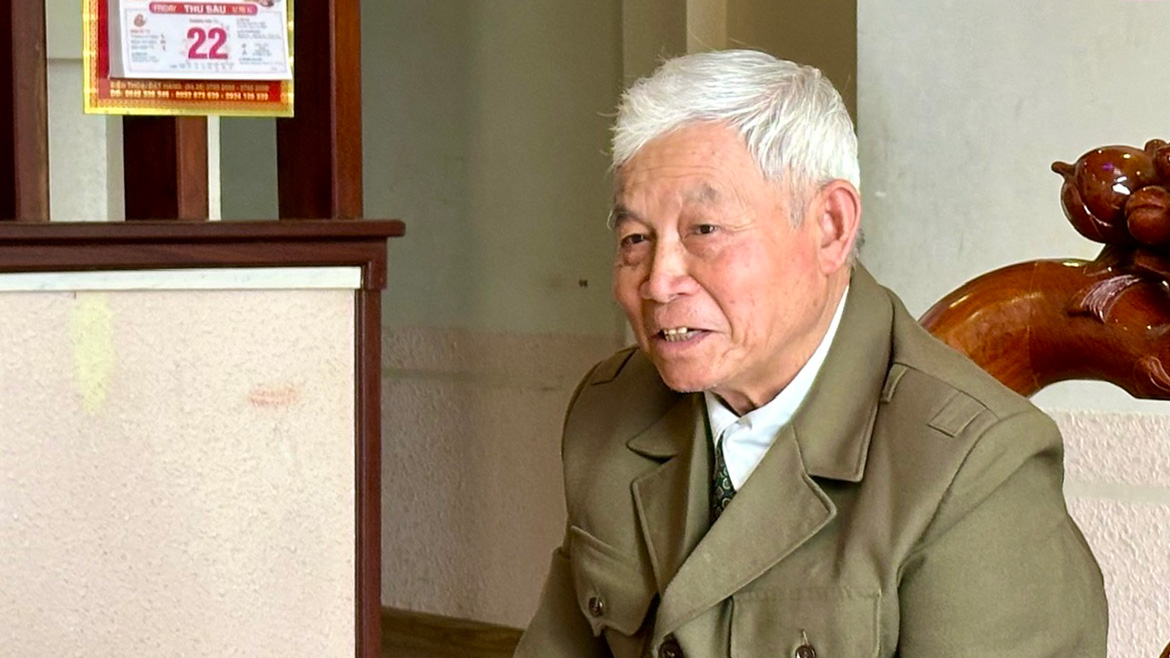 ÔNG VĂN CHƯƠNG KIỂU - NGUYÊN CHỦ TỊCH HỘI CỰU CHIẾN BINH HUYỆN LẠC DƯƠNG: “Góp phần giáo dục lòng yêu nước, truyền thống cách mạng cho thế hệ trẻ”