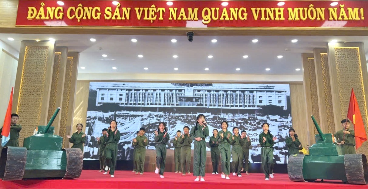 Lạc Dương: Nhiều hoạt động hưởng ứng Ngày Sách và Văn hóa đọc Việt Nam