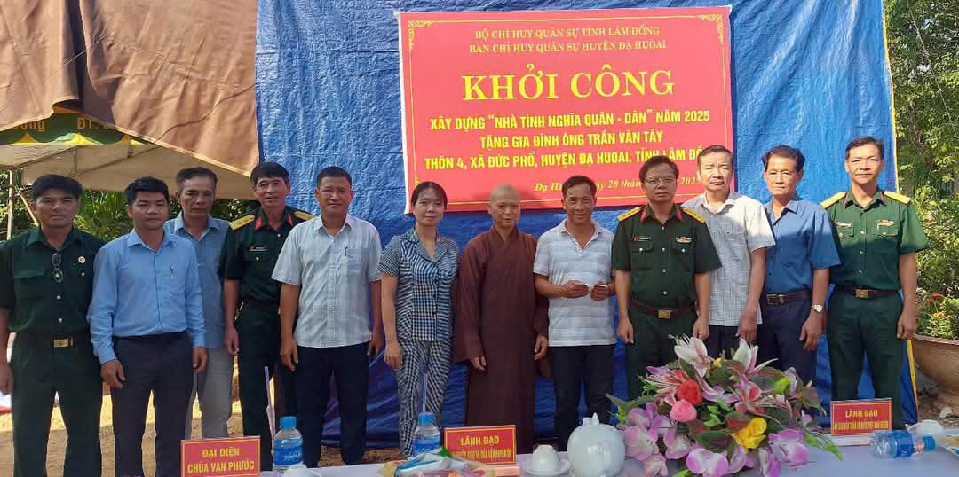 Đạ Huoai: Khởi công xây dựng nhà tình nghĩa quân - dân