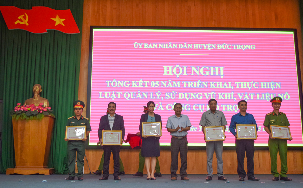 Đức Trọng tổng kết 5 năm thực hiện Luật Quản lý, sử dụng vũ khí, vật liệu nổ, công cụ hỗ trợ