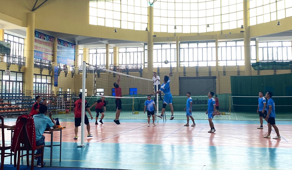 Khai mạc Giải bóng đá, bóng chuyền lực lượng vũ trang 6 huyện, thành phố phía Nam