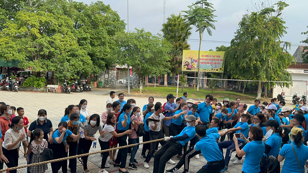 Đạ Tẻh: Phát động Tháng Công nhân 2023 và Hội thao khối các công đoàn cơ sở trường học