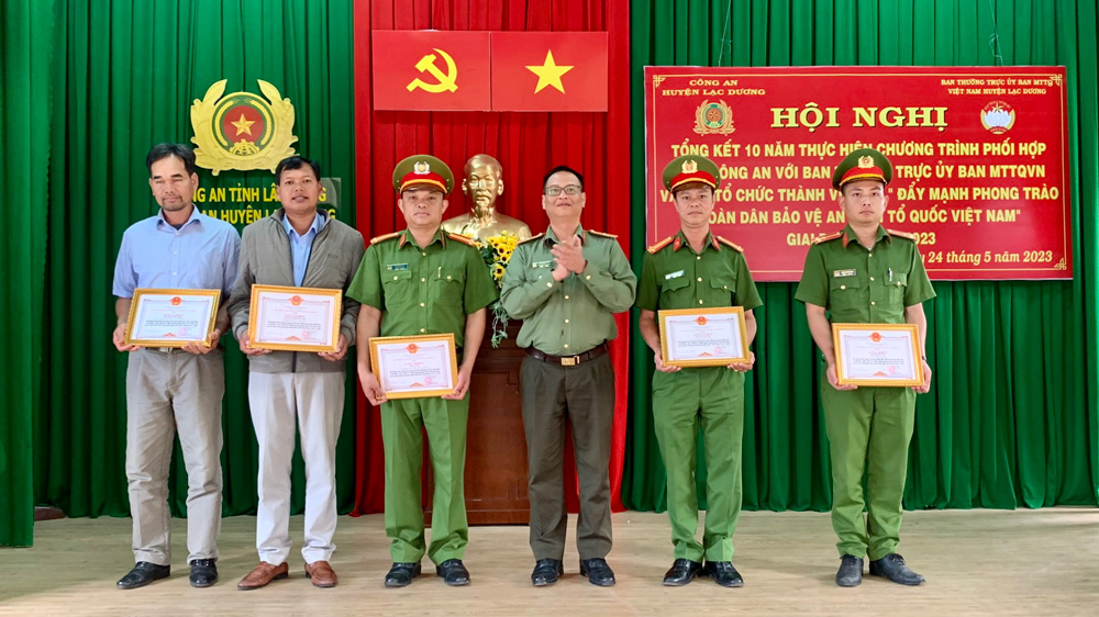 Lạc Dương: Phối hợp thực hiện hiệu quả phong trào Toàn dân bảo vệ an ninh Tổ quốc