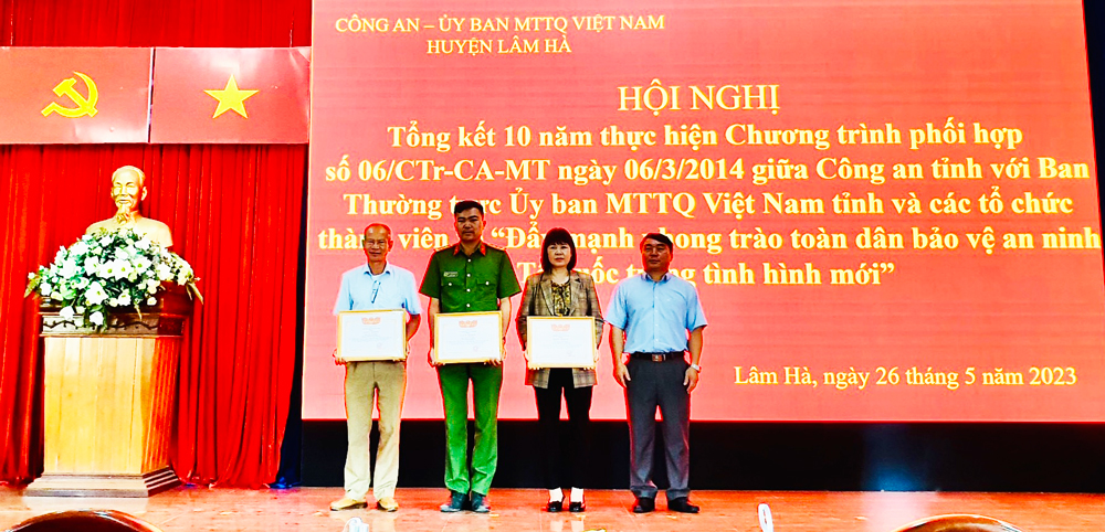 Lâm Hà: Tổng kết 10 năm thực hiện Chương trình phối hợp đẩy mạnh Phong trào Toàn dân bảo vệ an ninh Tổ quốc trong tình hình mới
