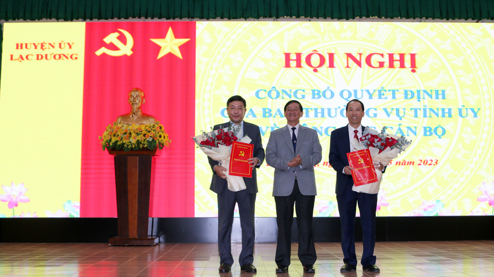 Công bố quyết định của Ban Thường vụ Tỉnh ủy về công tác cán bộ