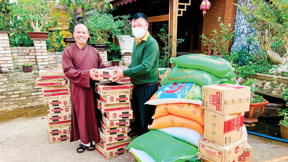 Kết nối những tấm lòng từ thiện
