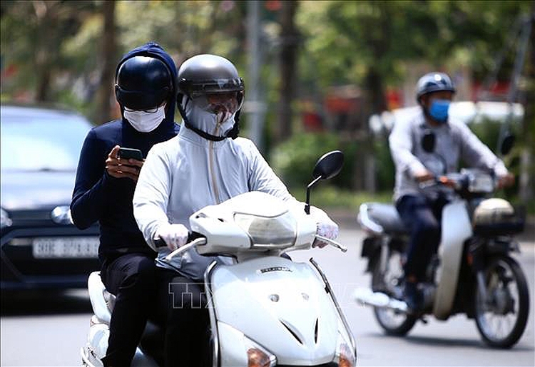 Thời tiết ngày 5/5: Nhiều nơi nắng nóng, Tây Bắc Bộ có nắng nóng gay gắt