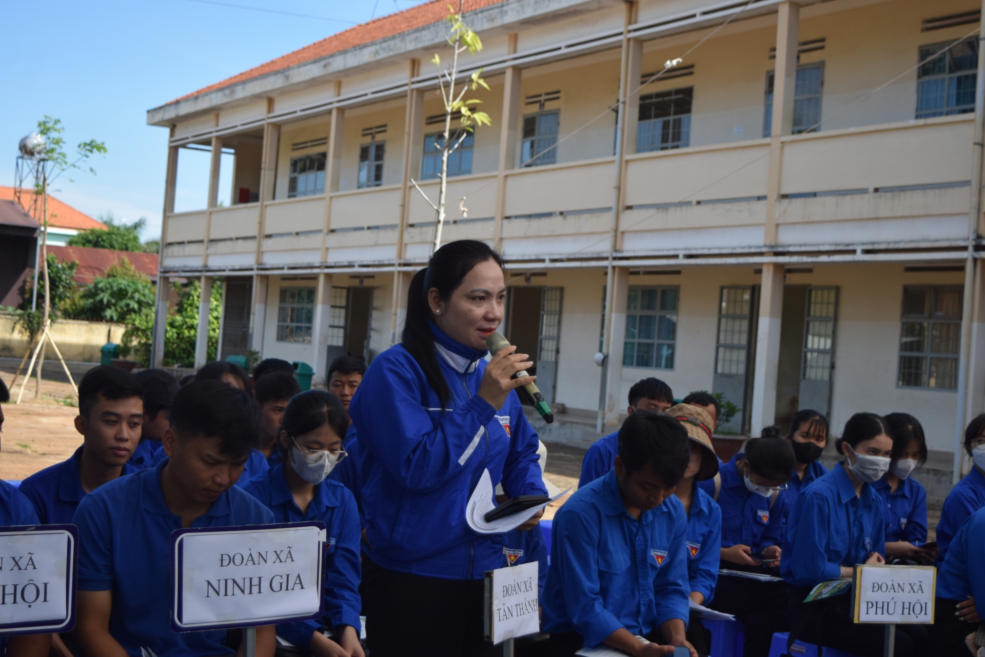 Tư vấn việc làm, định hướng nghề nghiệp cho thanh niên