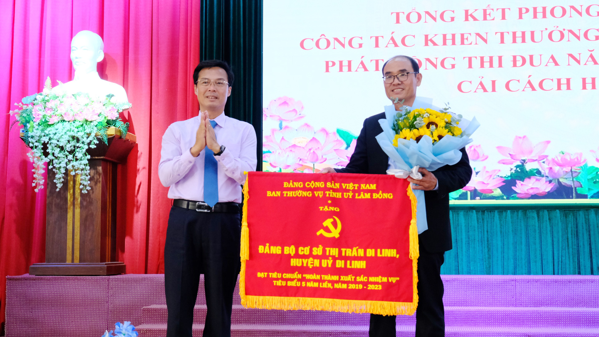 Di Linh: Chú trọng nâng cao chất lượng tổ chức cơ sở đảng