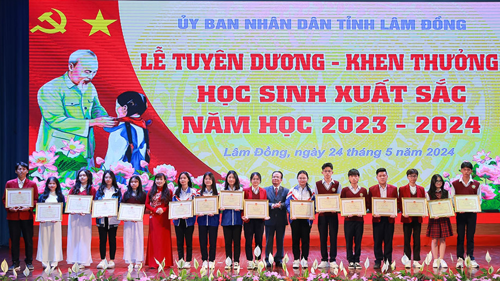 Quả ngọt sau nhiều năm gieo trồng