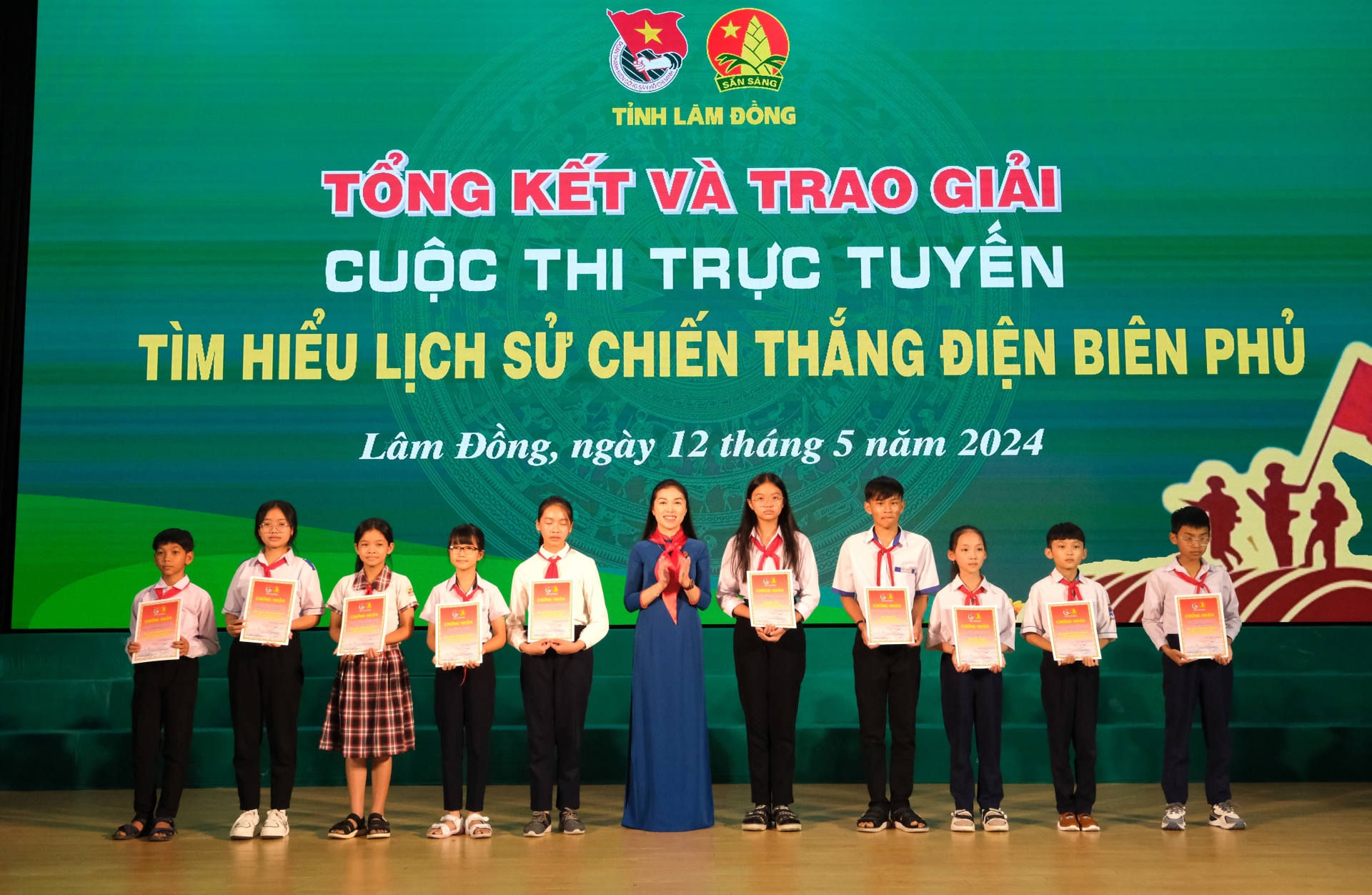 Tuyên dương 83 chiến sĩ nhỏ Điện Biên