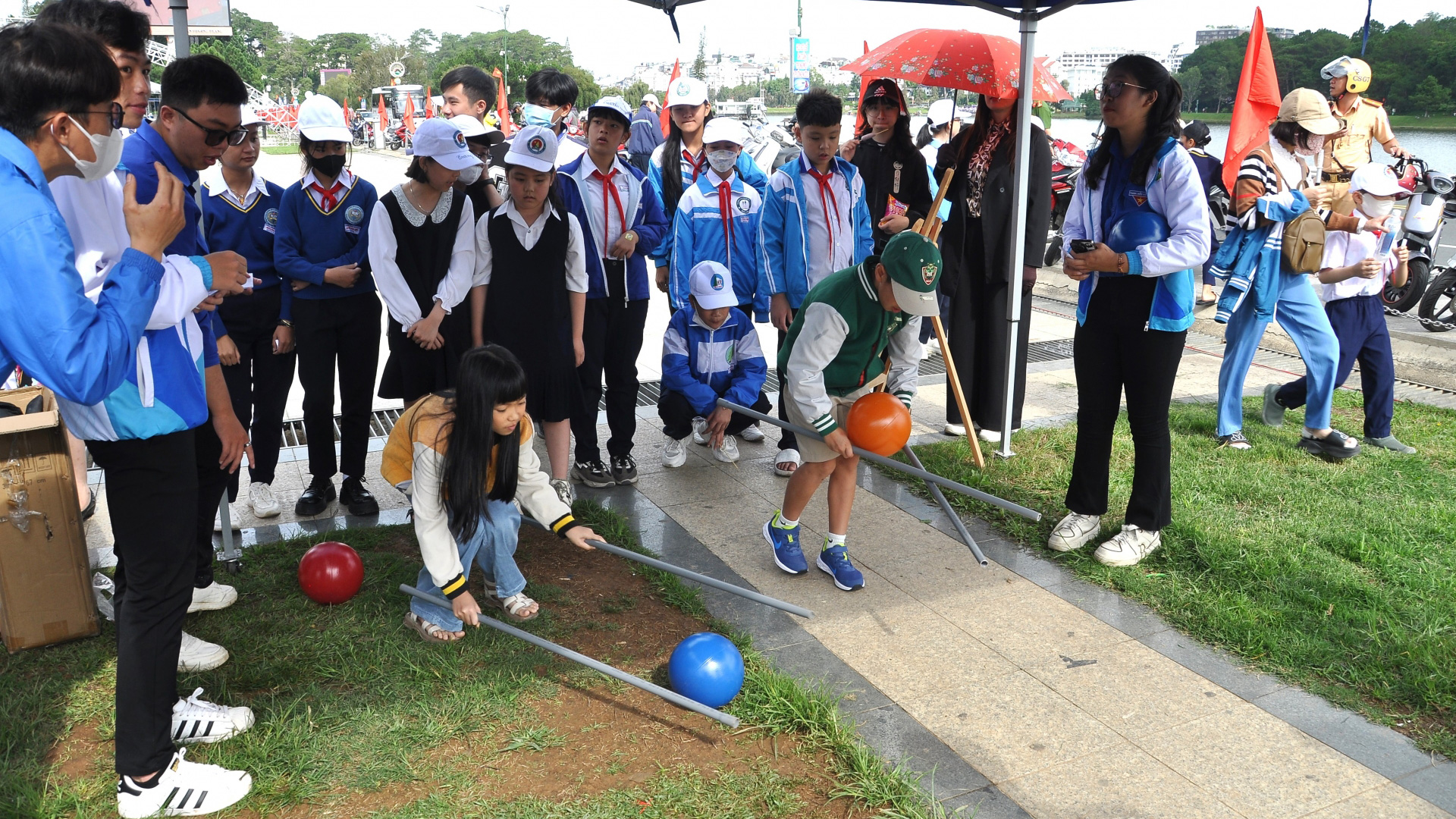 Khai mạc hè, Ngày Olympic trẻ em và phát động toàn dân tập luyện môn bơi phòng chống đuối nước