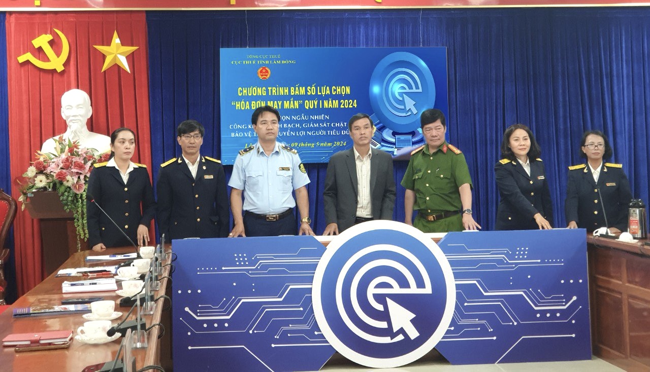 Tìm ra hóa đơn may mắn quý I/2024.