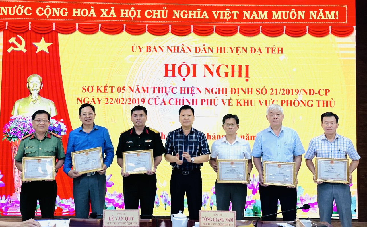 Đạ Tẻh: Sơ kết 5 năm thực hiện Nghị định số 21 của Chính phủ về phòng thủ khu vực