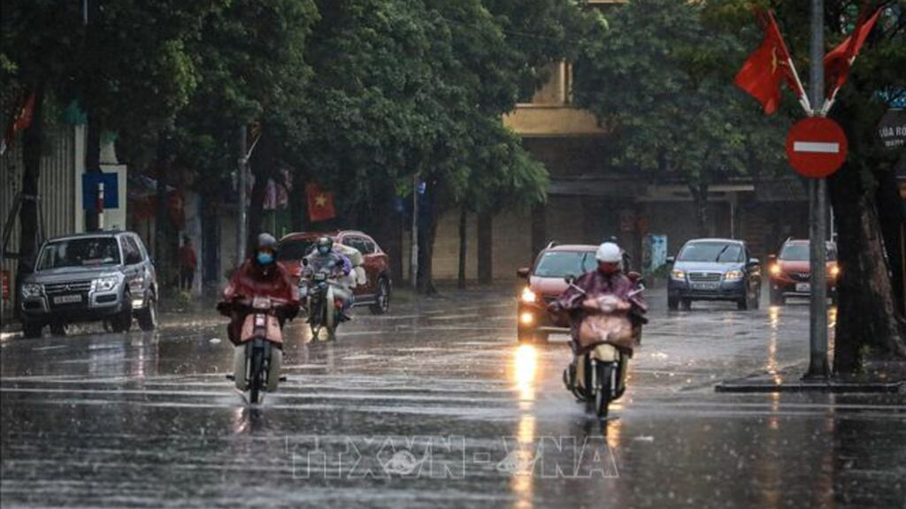 Thời tiết ngày 8/5: Miền Bắc duy trì mưa lớn diện rộng, cảnh báo ngập lụt và lũ quét