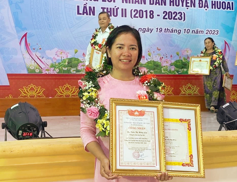 GÓP Ý XÂY DỰNG ĐẢNG VÀ HỆ THỐNG CHÍNH TRỊ: Đảng viên trẻ với nhiều ý kiến đóng góp tâm huyết