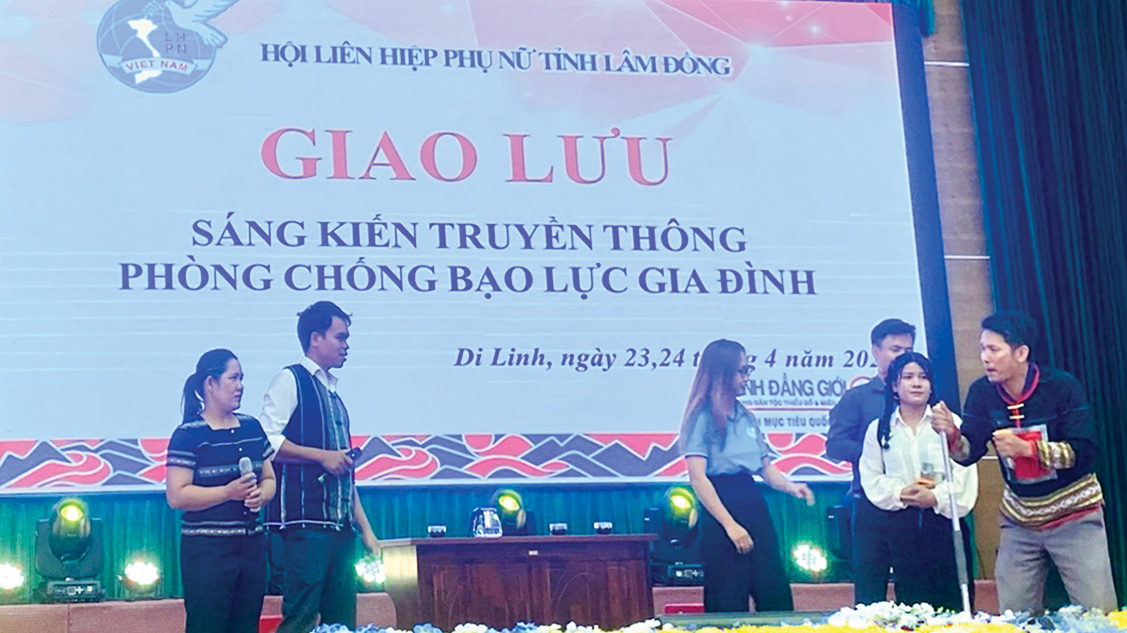 Những “địa chỉ tin cậy” trong phòng, chống bạo lực gia đình