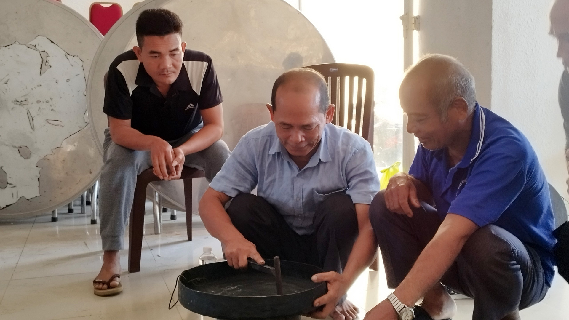 Chỉnh chiêng - một kỹ thuật cần được bảo tồn và phát huy