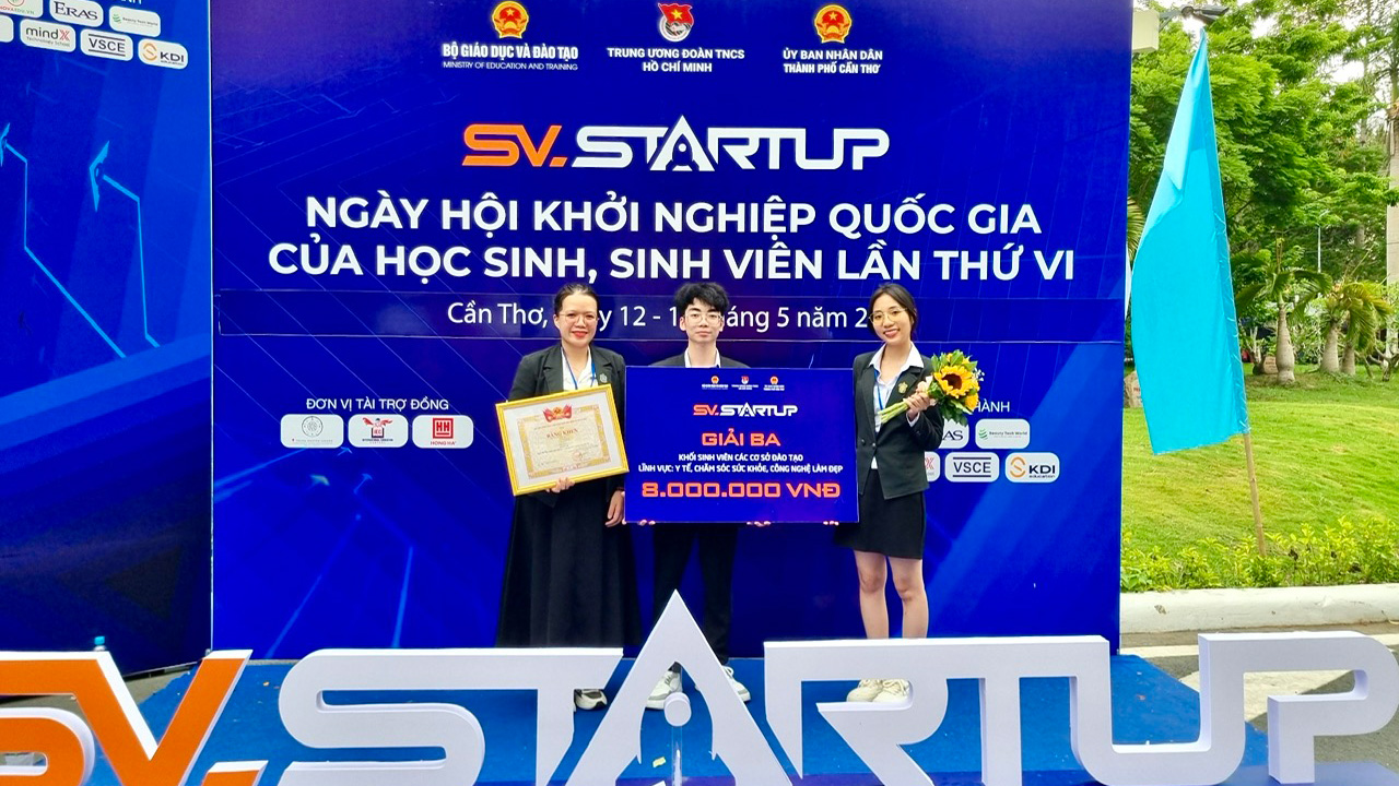 Cậu sinh viên đam mê nghiên cứu khoa học
