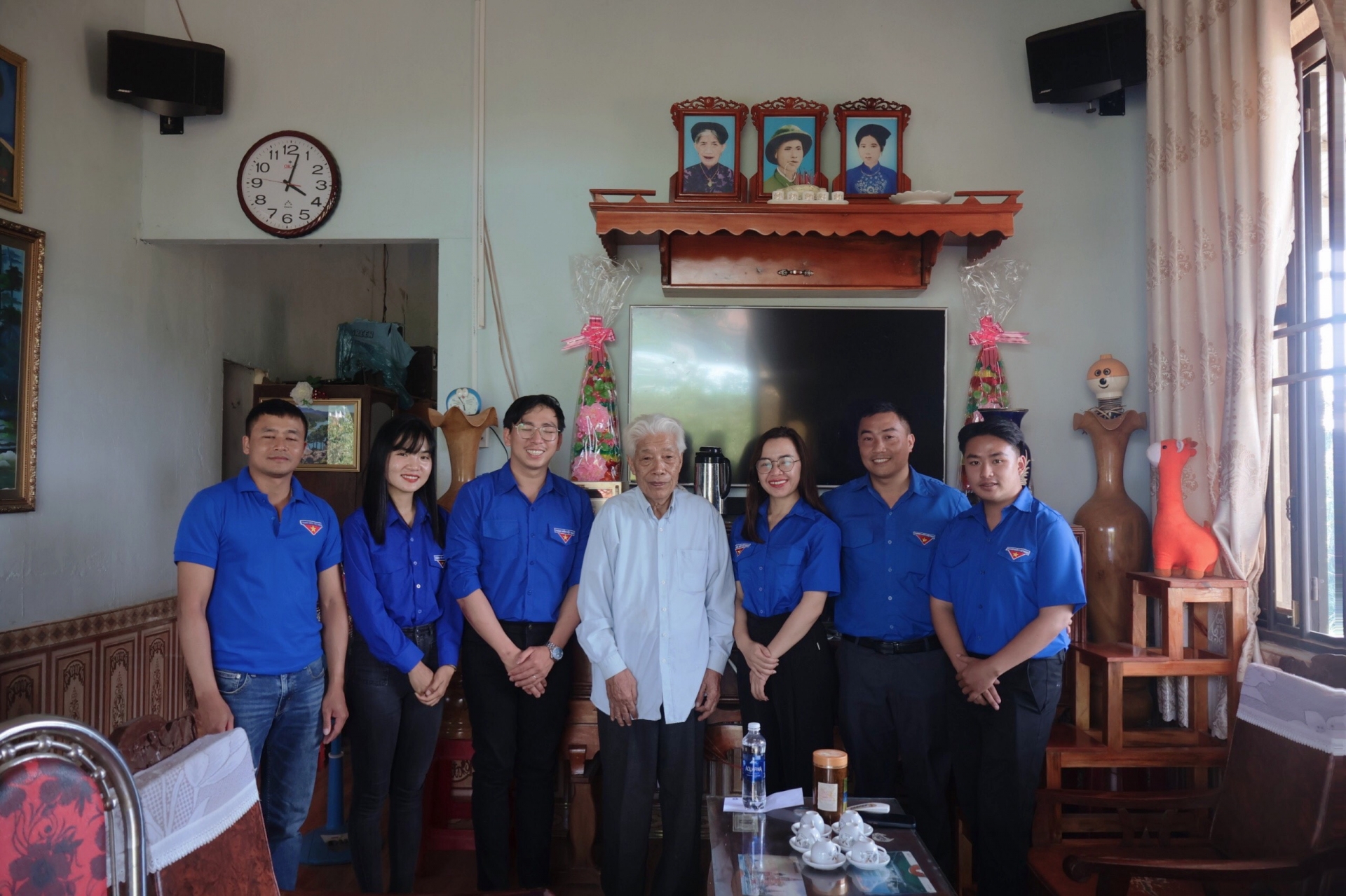 Tuổi trẻ Lâm Hà tri ân chiến sĩ Điện Biên