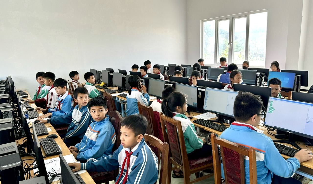 Lạc Dương: 35 thí sinh tham gia Hội thi Tin học trẻ lần thứ I năm 2024