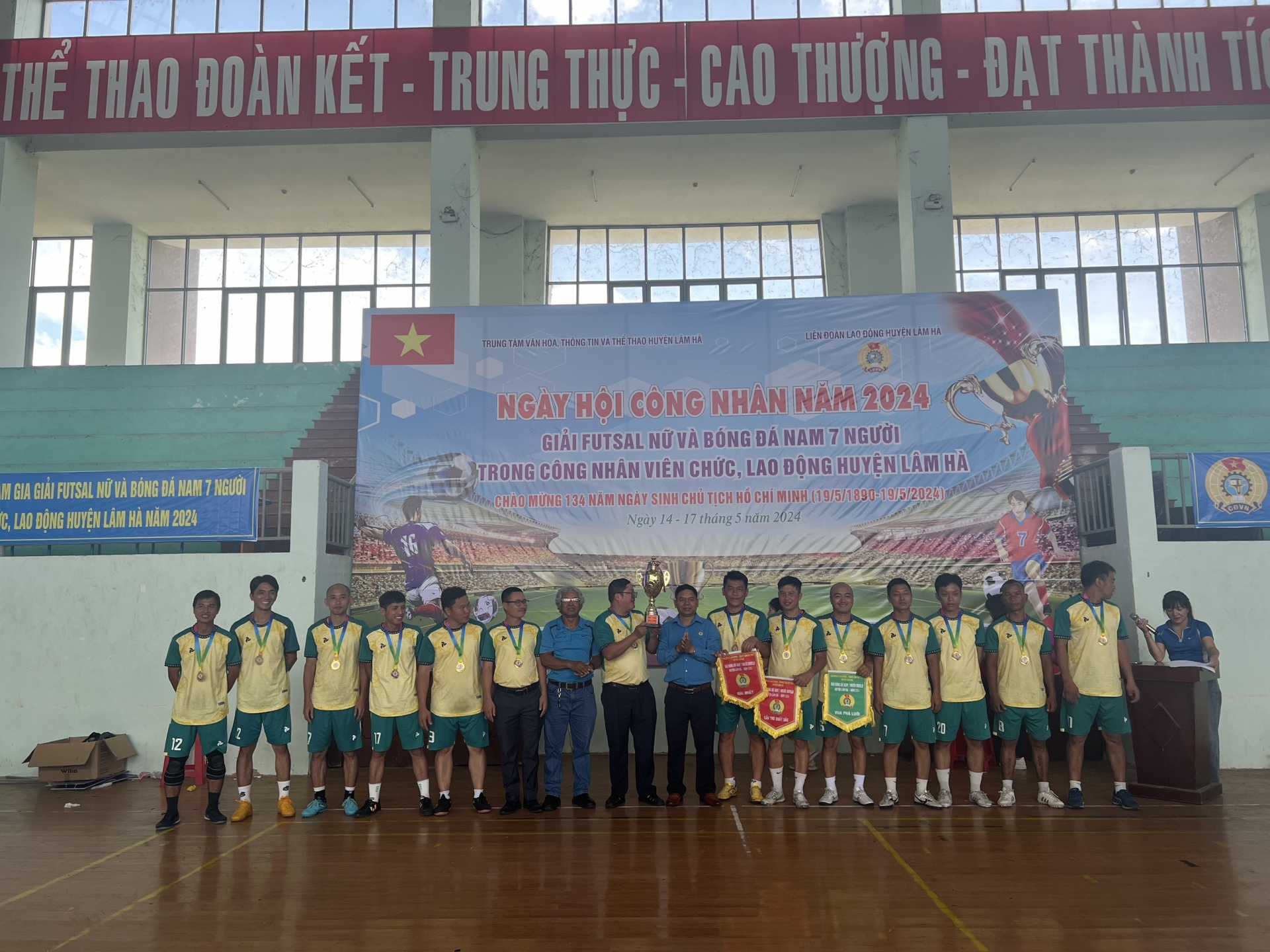 Lâm Hà: Sôi nổi các hoạt động Tháng Công nhân