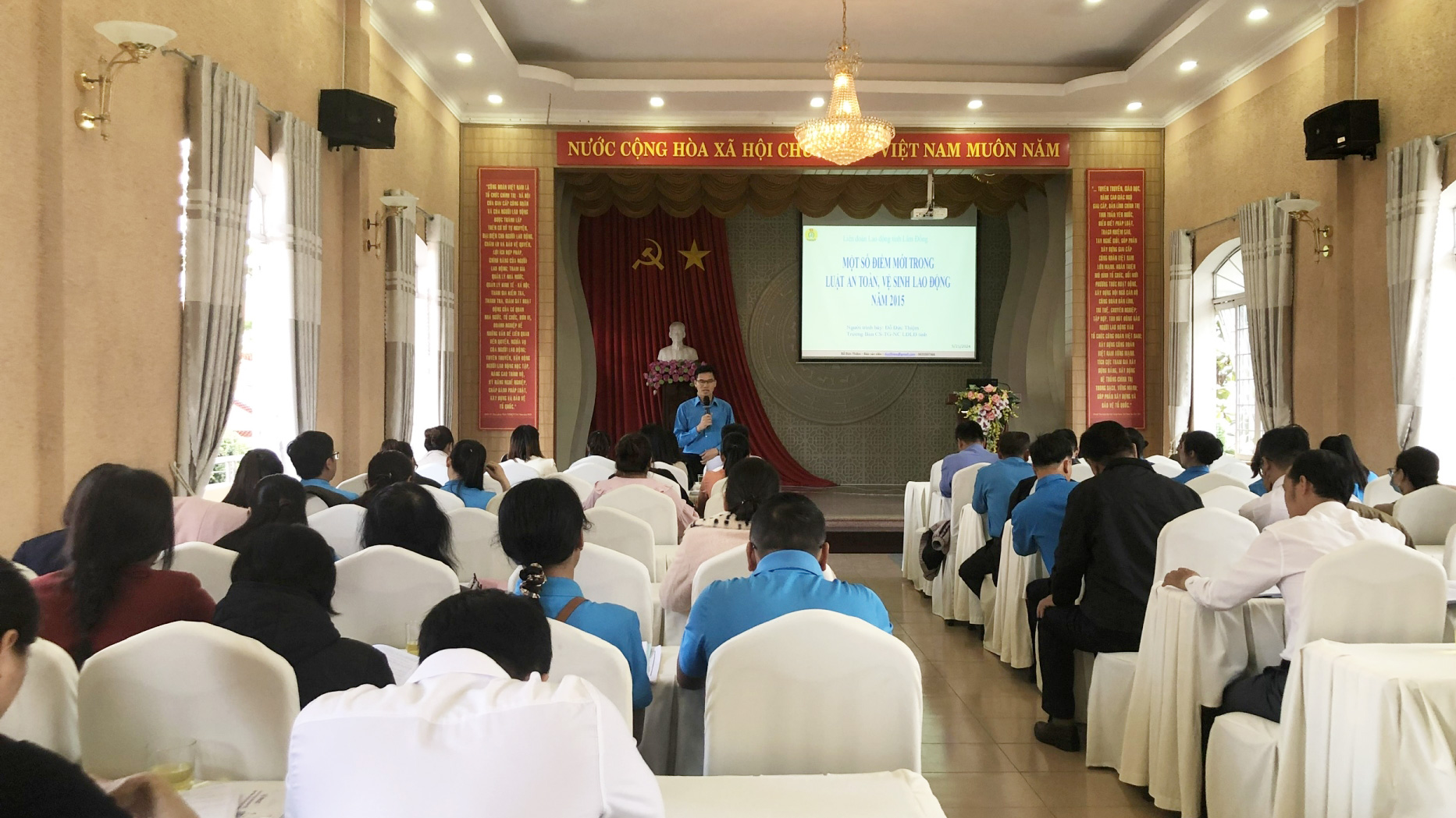 Tập huấn nghiệp vụ công đoàn cho cán bộ công đoàn cơ sở khu vực ngoài nhà nước