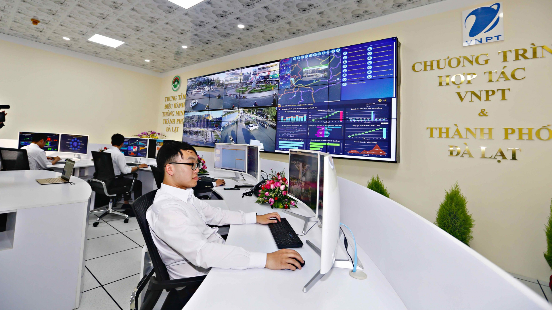 Chuyển giao hạ tầng, nền tảng số, hệ thống thông tin sau khi bỏ cấp huyện