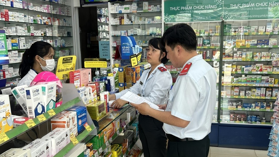 Đình chỉ lưu hành, thu hồi, xử lý mỹ phẩm vi phạm
