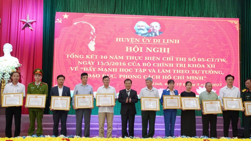 Di Linh: Tổng kết 10 năm thực hiện Chỉ thị số 05