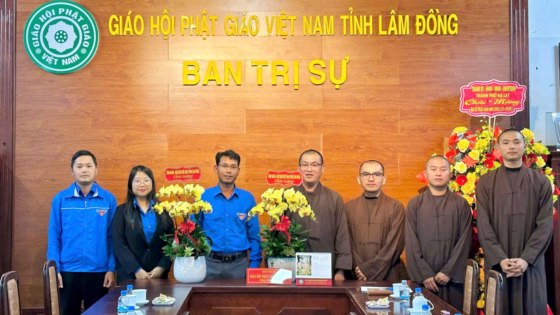 Tỉnh Đoàn - Hội Liên hiệp Thanh niên Việt Nam tỉnh thăm, chúc mừng các cơ sở Phật giáo nhân Đại lễ Phật đản
