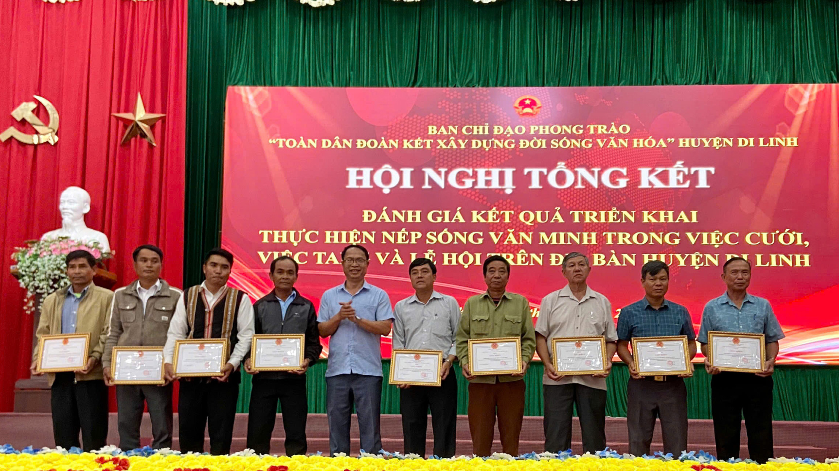 Di Linh: Từng bước hình thành nếp sống văn minh trong việc cưới, việc tang và lễ hội