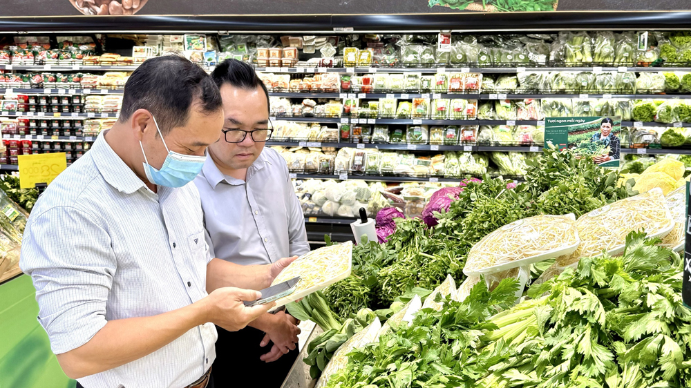 Tăng cường phòng ngừa ngộ độc thực phẩm, kiểm tra việc chấp hành quy định về an toàn thực phẩm