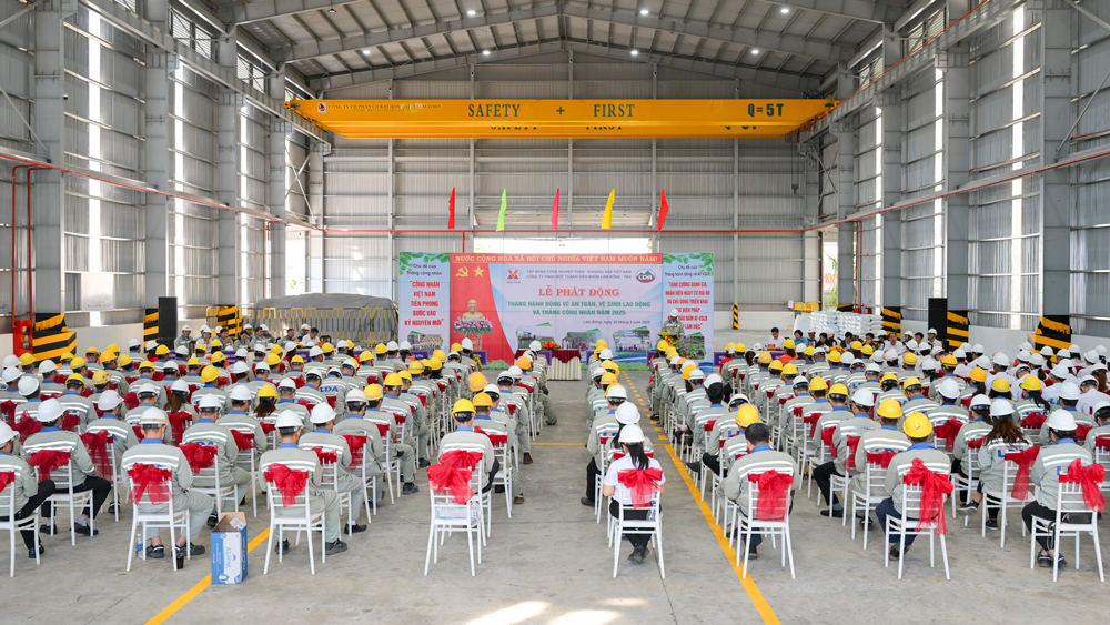 Công ty Nhôm Lâm Đồng phát động Tháng hành động về ATVSLĐ và Tháng công nhân năm 2025