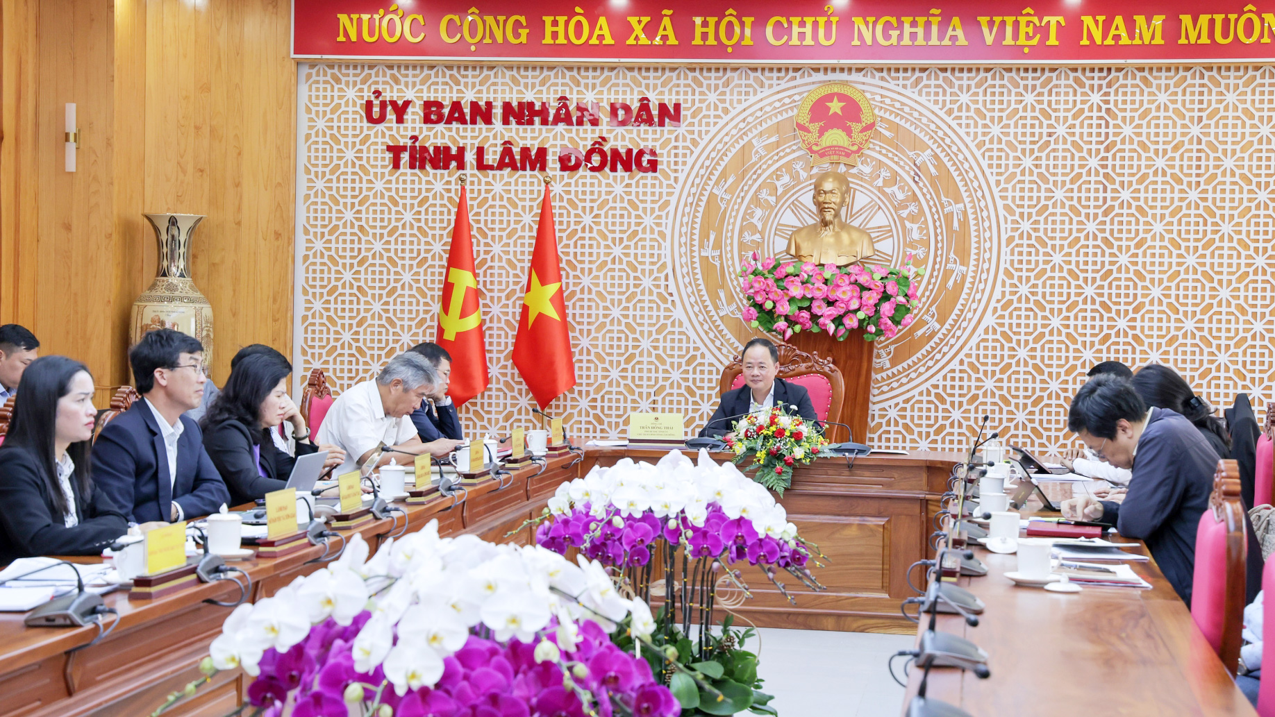 Hội nghị trực tuyến toàn quốc về thúc đẩy động lực tăng trưởng đầu tư công năm 2025