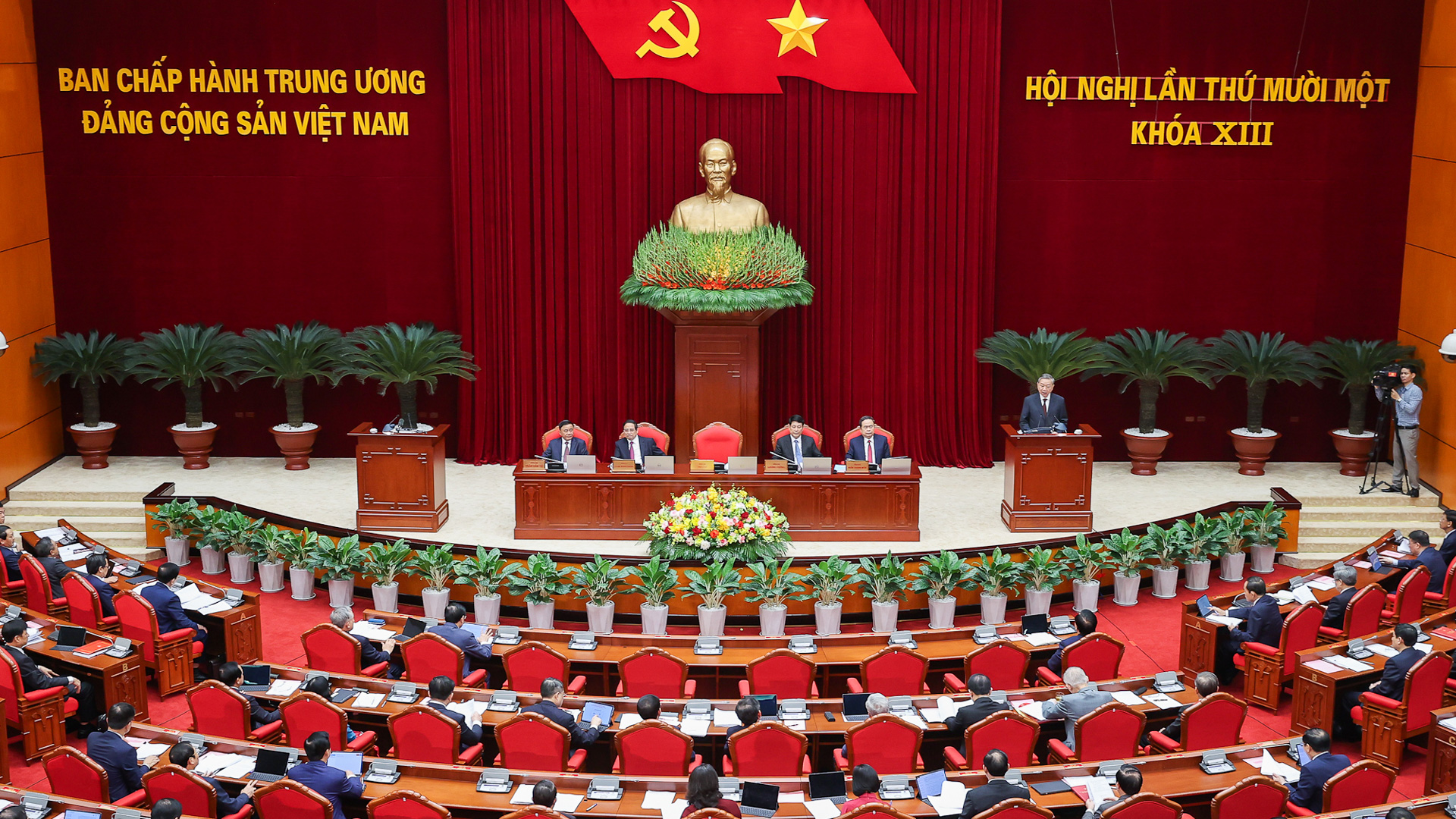 Tinh gọn bộ máy - đại hội thành công